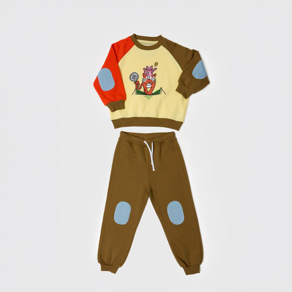 Mixed color tracksuit