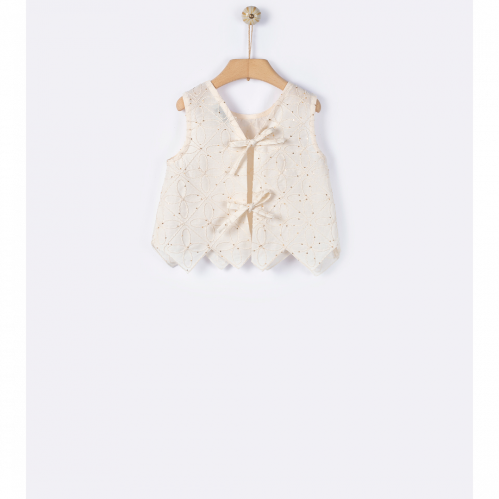 Nalia Rhombus Border Top Ecru