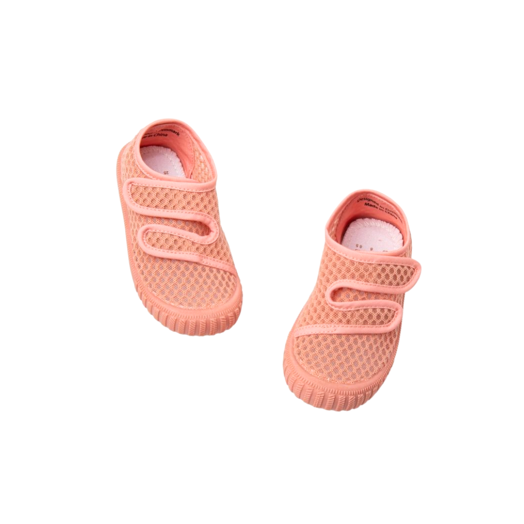 Play shoes